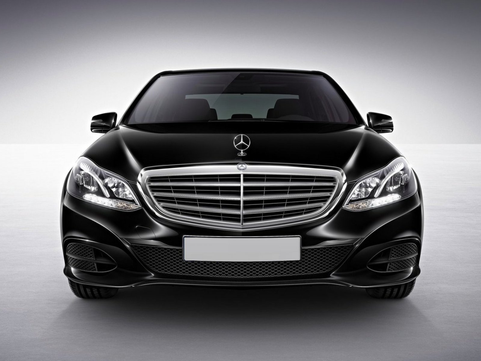 Mercedes  Benz E250 for rent